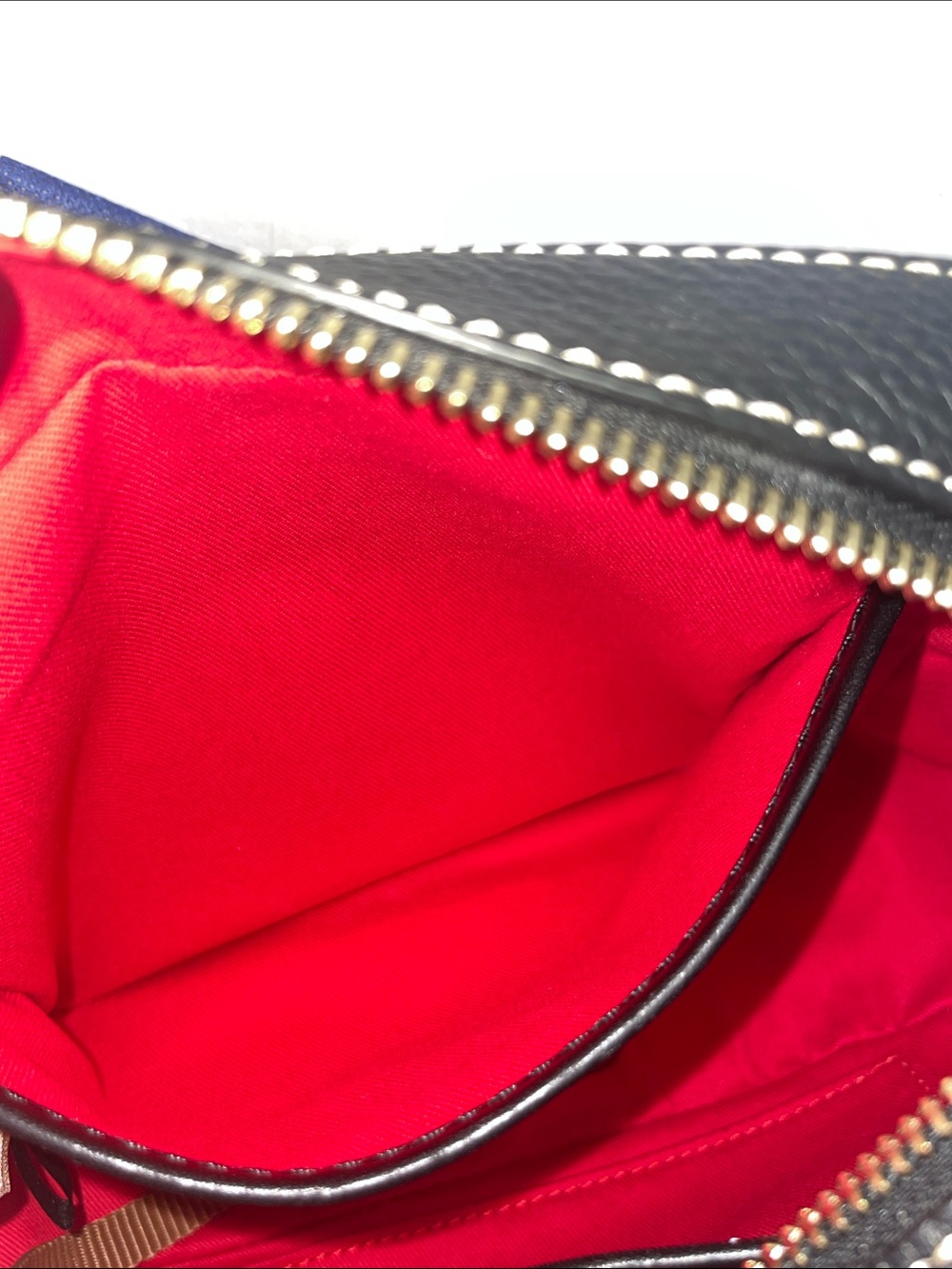 Dooney & Bourke Pebble Grain Zip Camera Crossbody - Picture 11 of 11